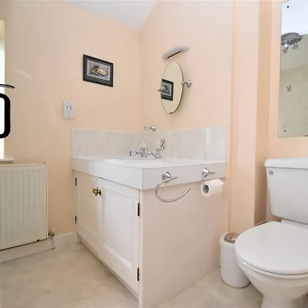 4 Bed In Sz434 度假居